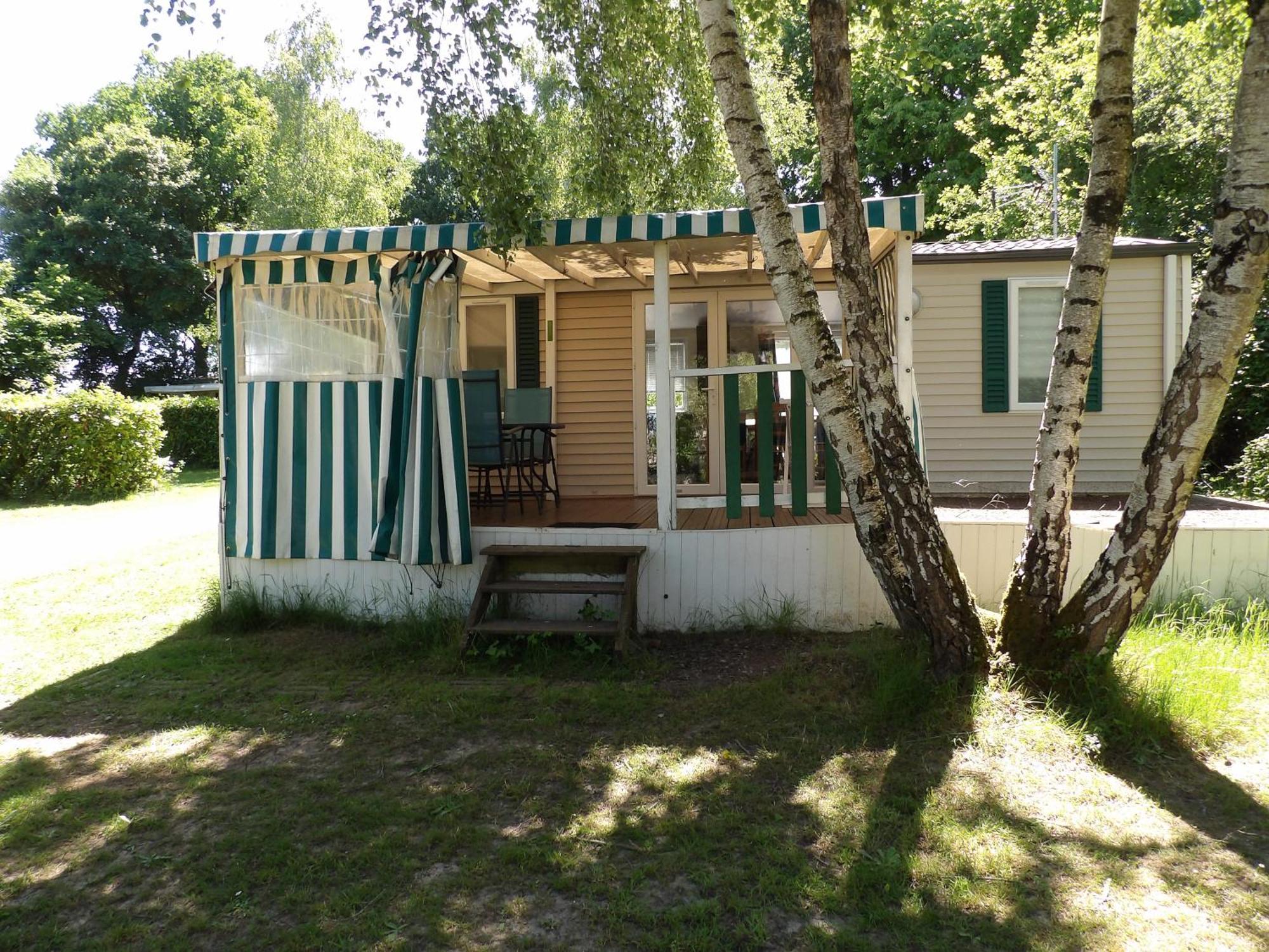 Camping Smile&Braudieres Mézières-sous-Lavardin Exterior foto